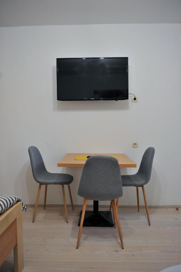 Studio Apartman Bandb Ðakovo Екстериор снимка